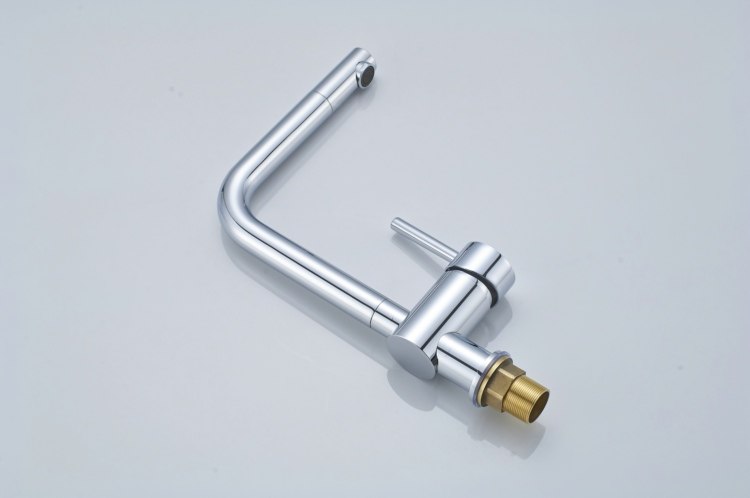 Tay vòi ngang tối ưu không gian bàn bếp Tay vòi ngang tối ưu không gian bàn bếp