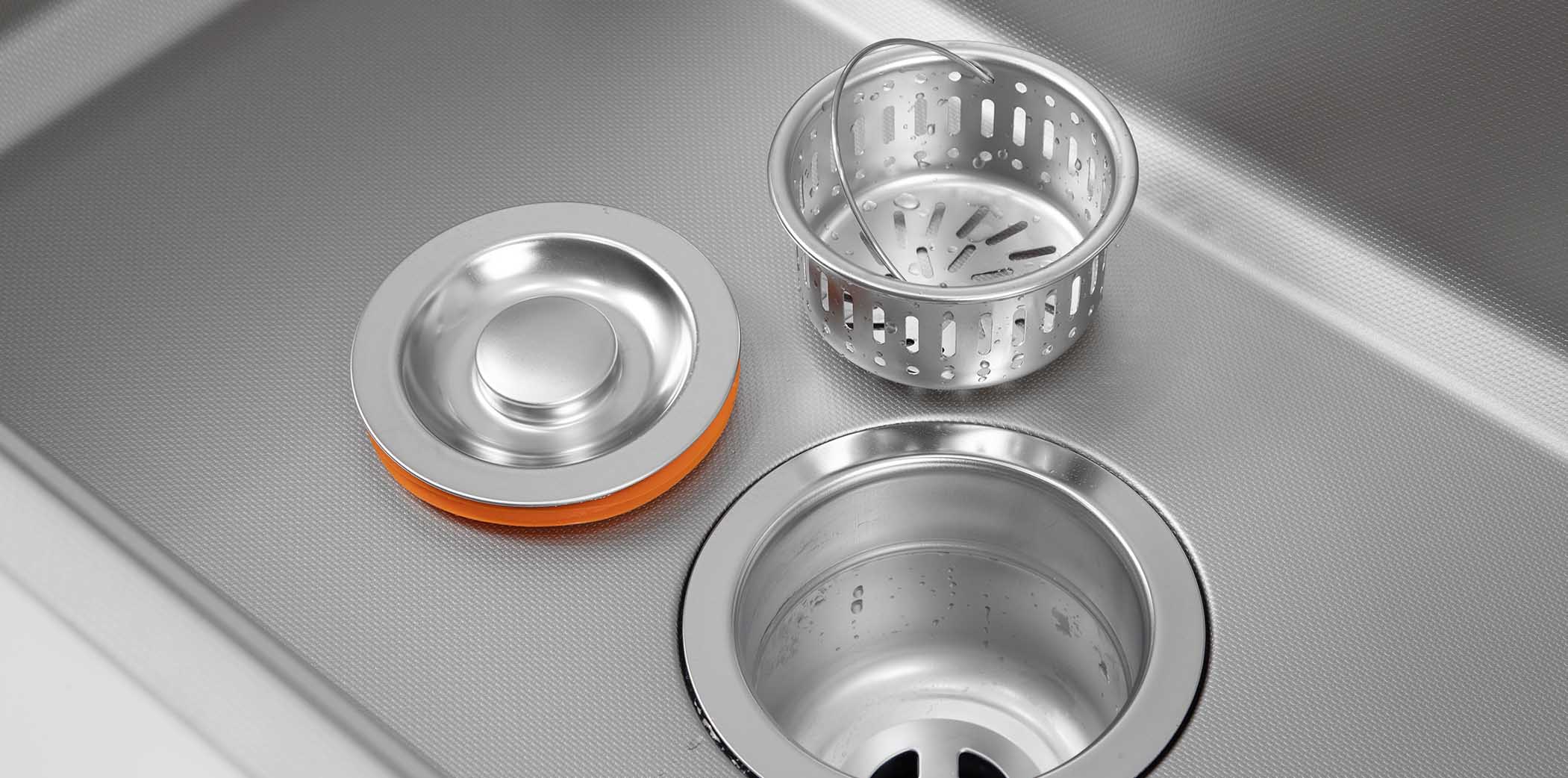 Thiết kế bát rác tối ưu 03 lớp cùng đường kính 140mm mang đến khả năng thoát nước và lọc rác triệt để, chống tắc nghẽn Thiết kế bát rác tối ưu 03 lớp cùng đường kính 140mm mang đến khả năng thoát nước và lọc rác triệt để, chống tắc nghẽn