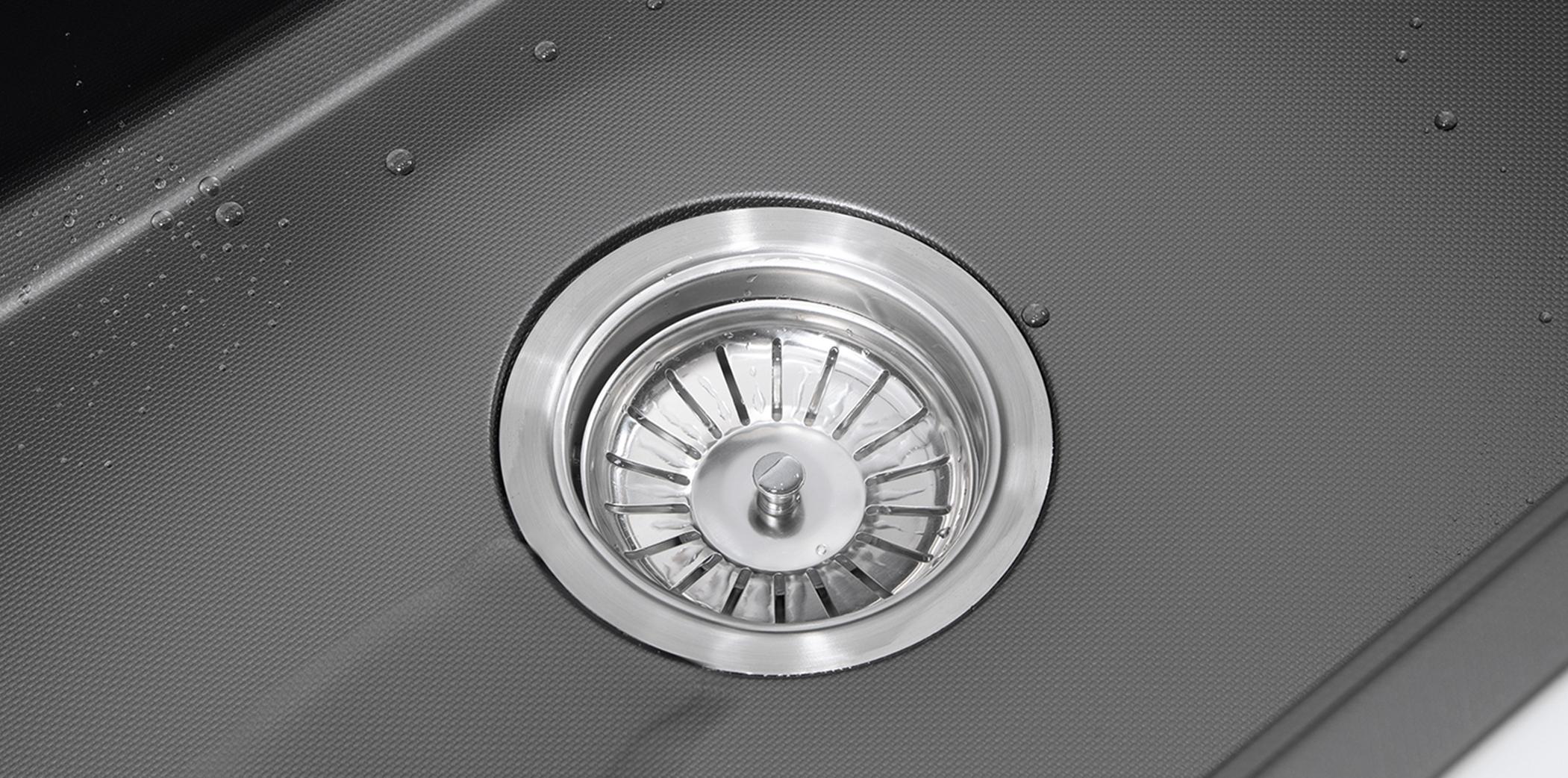 Xả nước bằng núm xoay Xả nước bằng núm xoay