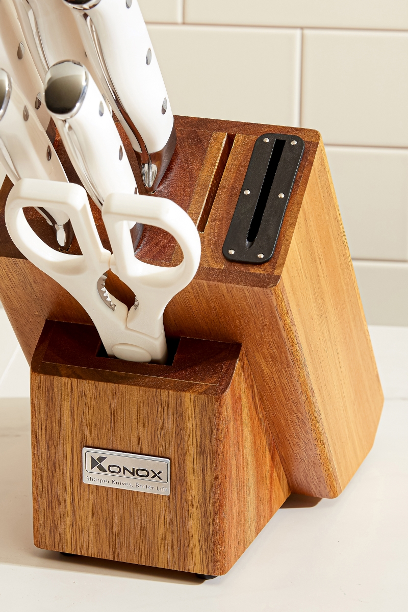 Block | Hộp Cắm Dao: Hộp gỗ keo chịu lực tốt, tích hợp khay mài. Block | Hộp Cắm Dao: Hộp gỗ keo chịu lực tốt, tích hợp khay mài.
