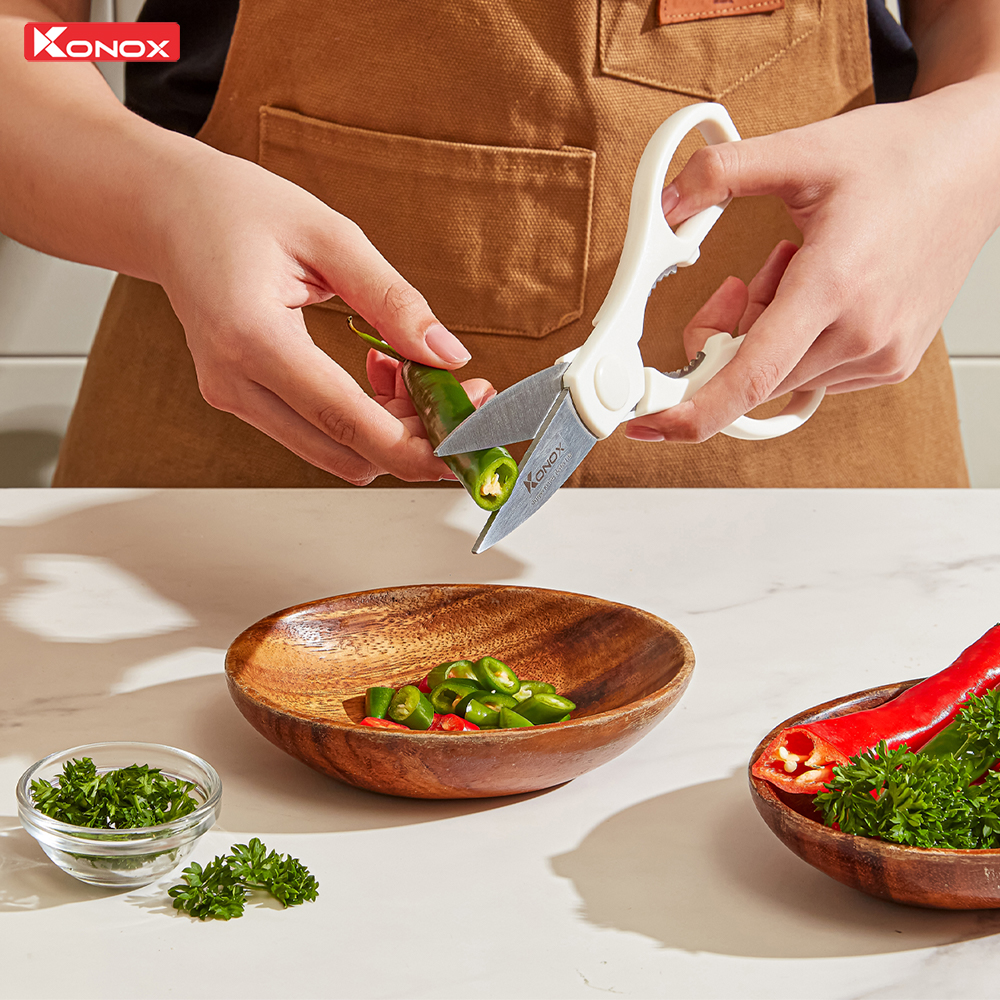 Kitchen Scissor | Kéo Đa Năng: Thiết kế thông minh, dễ sử dụng, phù hợp thói quen người Việt. Kitchen Scissor | Kéo Đa Năng: Thiết kế thông minh, dễ sử dụng, phù hợp thói quen người Việt.
