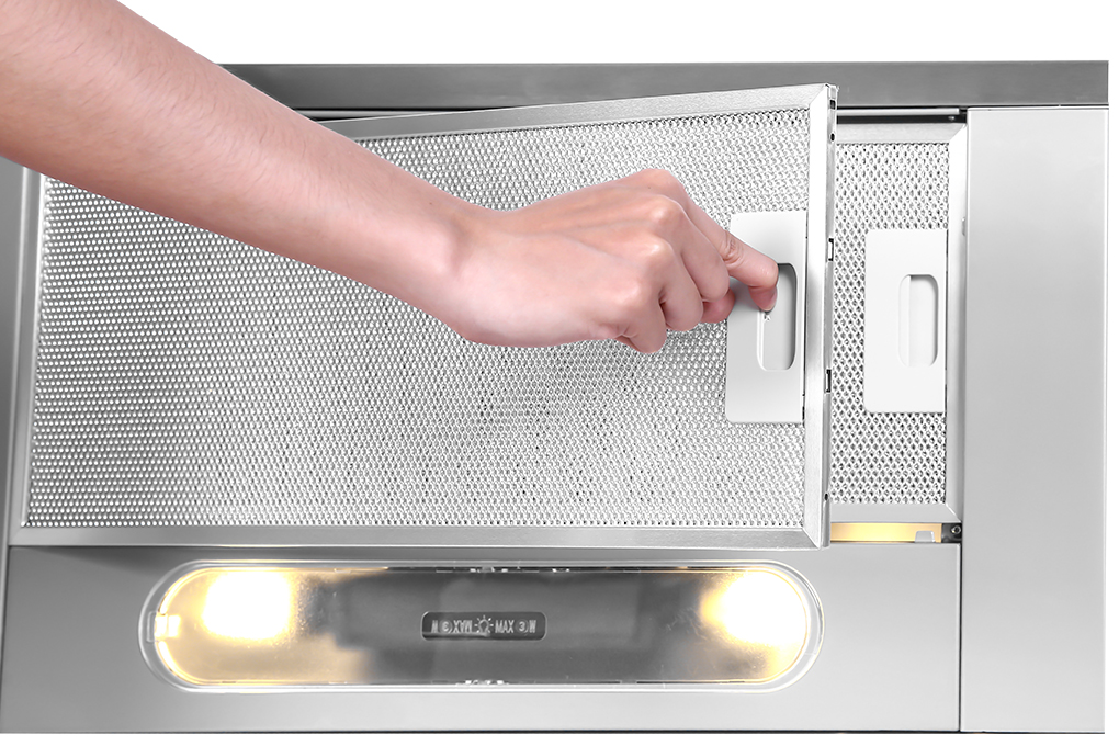 Việc vệ sinh lưới lọc thường xuyên giúp đảm bảo hiệu quả hút mùi và khử mùi của máy. Việc vệ sinh lưới lọc thường xuyên giúp đảm bảo hiệu quả hút mùi và khử mùi của máy.