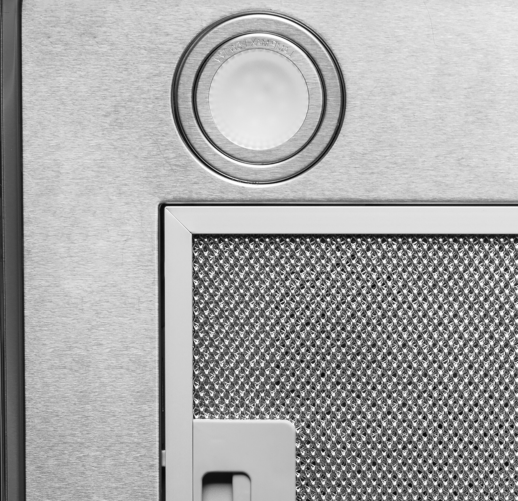 Việc nấu nướng trở nên dễ dàng hơn bao giờ hết với hệ thống đèn LED chiếu sáng hiện đại của máy hút mùi Bauer BC70BSB Việc nấu nướng trở nên dễ dàng hơn bao giờ hết với hệ thống đèn LED chiếu sáng hiện đại của máy hút mùi Bauer BC70BSB