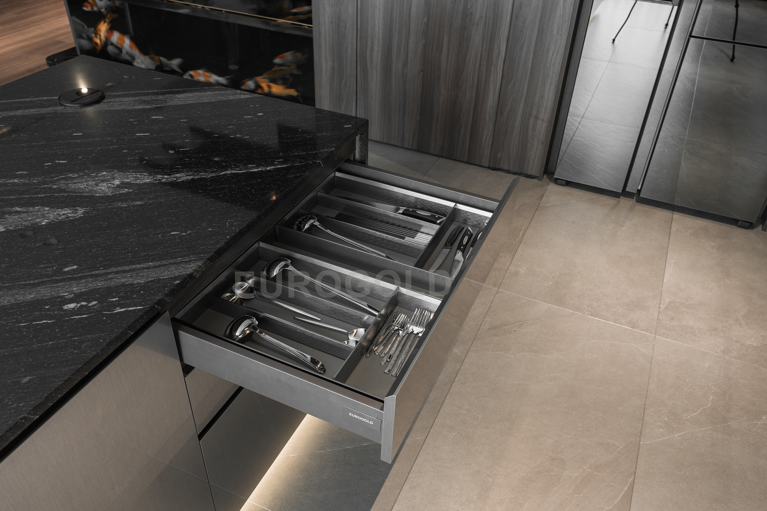 Ray hộp chuyên dụng cho khay chia Eurogold EUSE3G