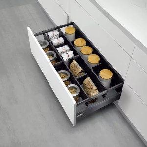 gia-gia-vi-tu-duoi-eurogold-evm2260-2