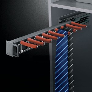 gia-treo-cavat-day-lung-grob-ga-12-1