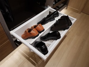 ke-dung-giay-bang-kim-loai-mau-trang-hafele