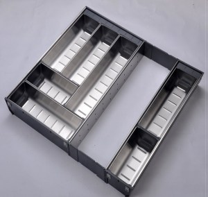 khay-chia-thia-dia-inox-edell-eu-450b