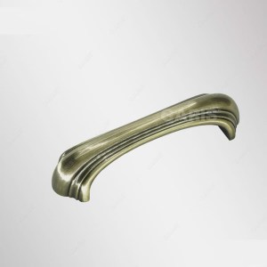 tay-nam-co-dien-garis-ge63
