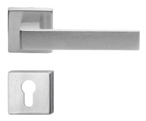 tay-nam-gat-cua-phong-co-nap-che-hop-kim-kem-mau-chrome-mo-hafele-901-79-874