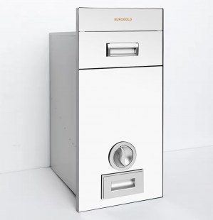 thung-gao-guong-eurogold-c300-trang-sua