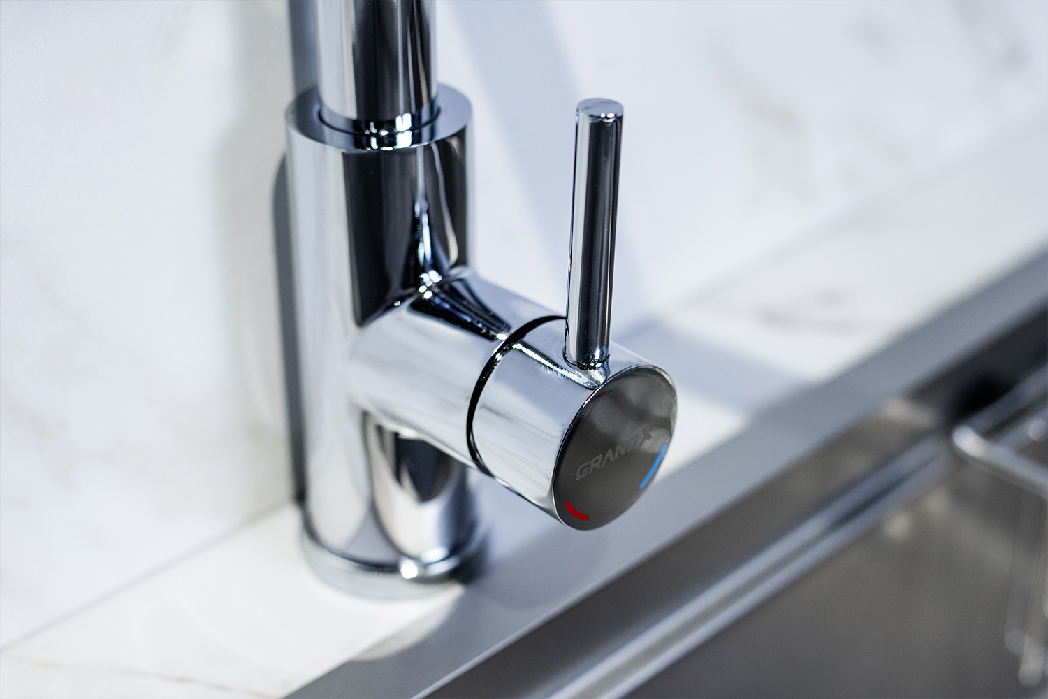 Van lõi là một thành phần quan trọng trong vòi rửa nóng lạnh dây rút Grandx GXF02 Dual Spray thường được làm bằng nhựa Composite hoặc Ceramic Van lõi là một thành phần quan trọng trong vòi rửa nóng lạnh dây rút Grandx GXF02 Dual Spray thường được làm bằng nhựa Composite hoặc Ceramic