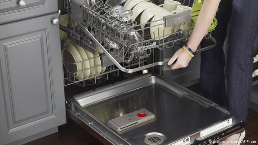 Sự khác nhau giữa máy rửa chén âm tủ và máy rửa chén độc lập