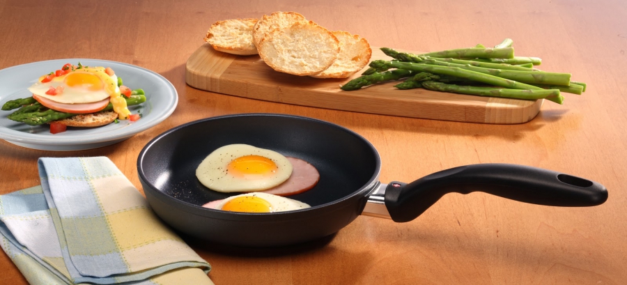 Kinh nghiệm mua và dùng chảo chống dính